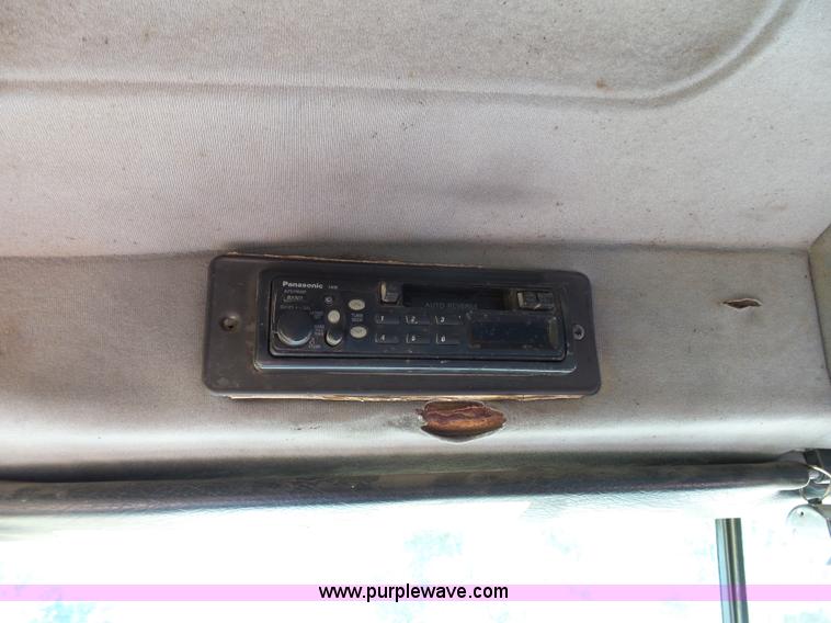 image for item K5317 1991 Mack CH613 silage/grain truck