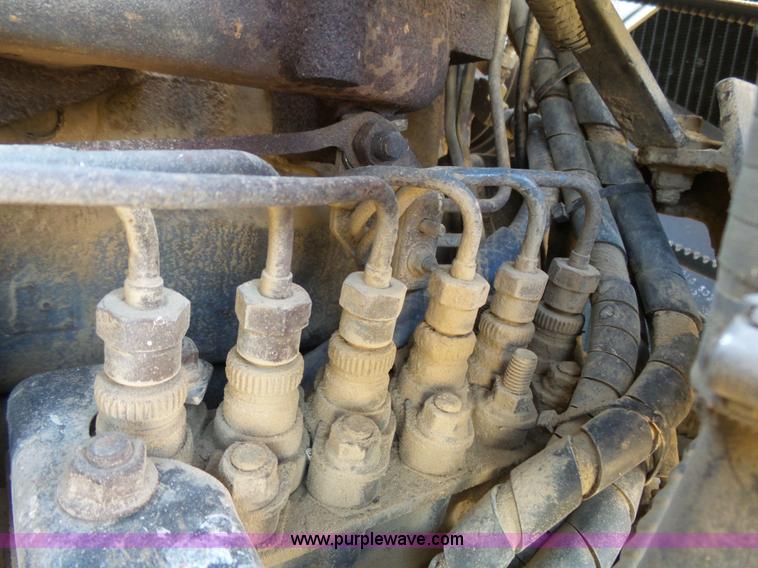 image for item K5317 1991 Mack CH613 silage/grain truck