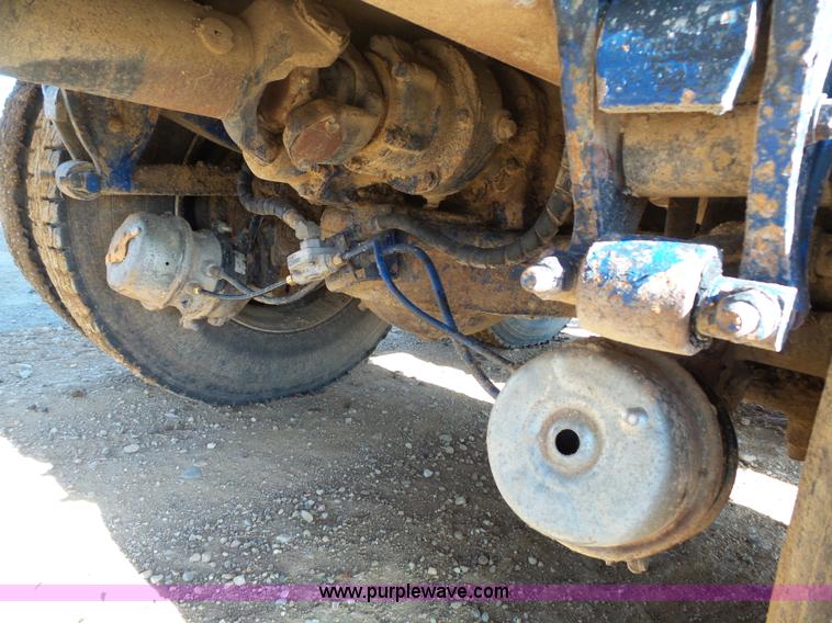 image for item K5317 1991 Mack CH613 silage/grain truck