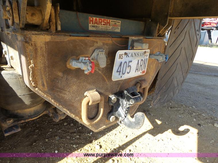 image for item K5317 1991 Mack CH613 silage/grain truck