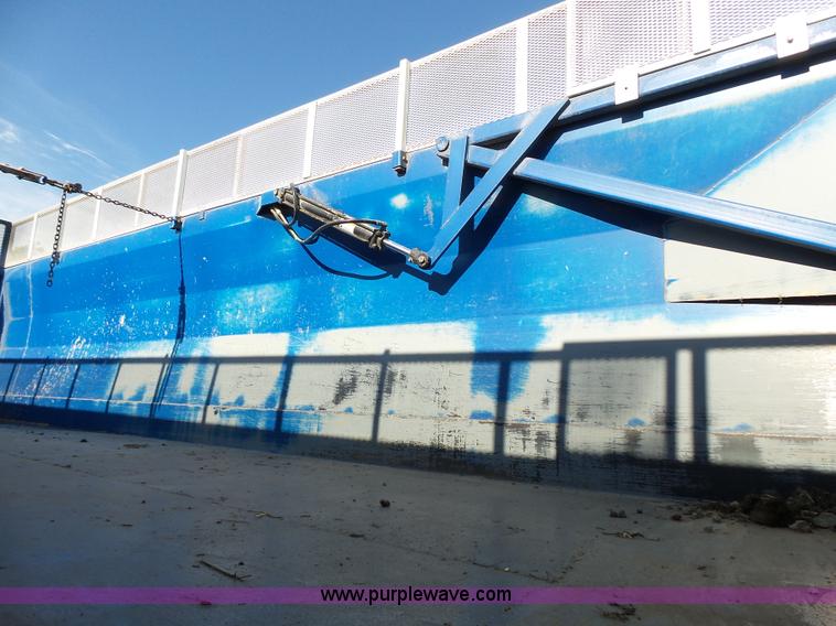 image for item K5317 1991 Mack CH613 silage/grain truck