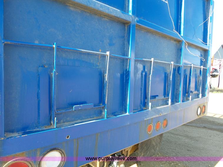 image for item K5317 1991 Mack CH613 silage/grain truck