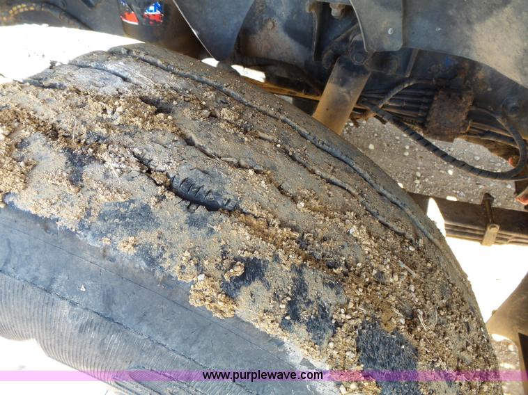 image for item K5317 1991 Mack CH613 silage/grain truck