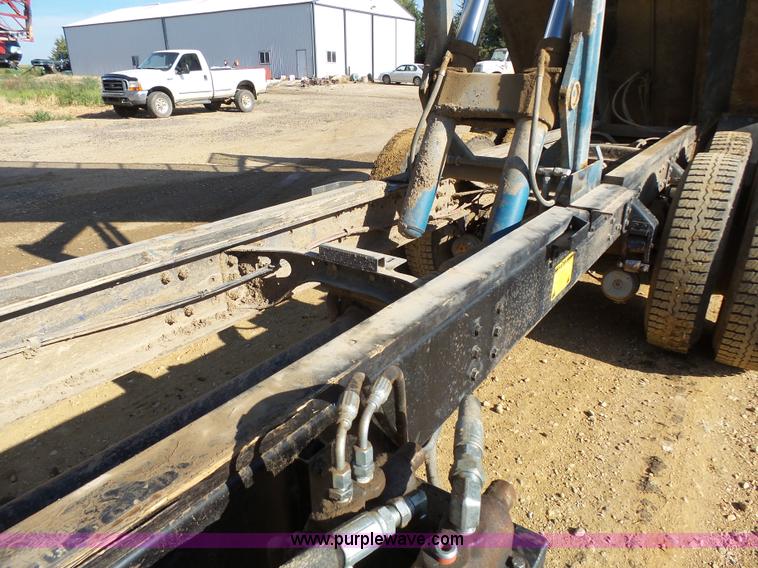 image for item K5317 1991 Mack CH613 silage/grain truck