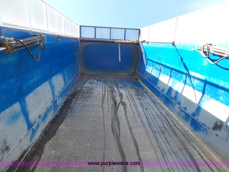 image for item K5317 1991 Mack CH613 silage/grain truck