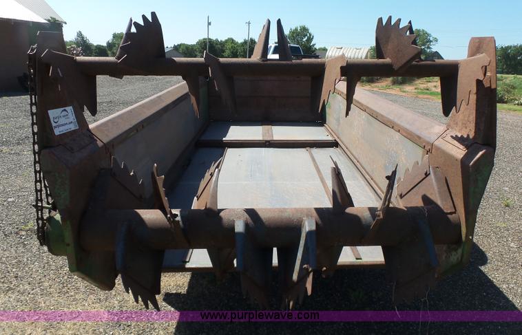 image for item K7065 John Deere 450 manure spreader