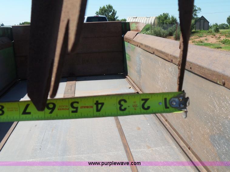 image for item K7065 John Deere 450 manure spreader