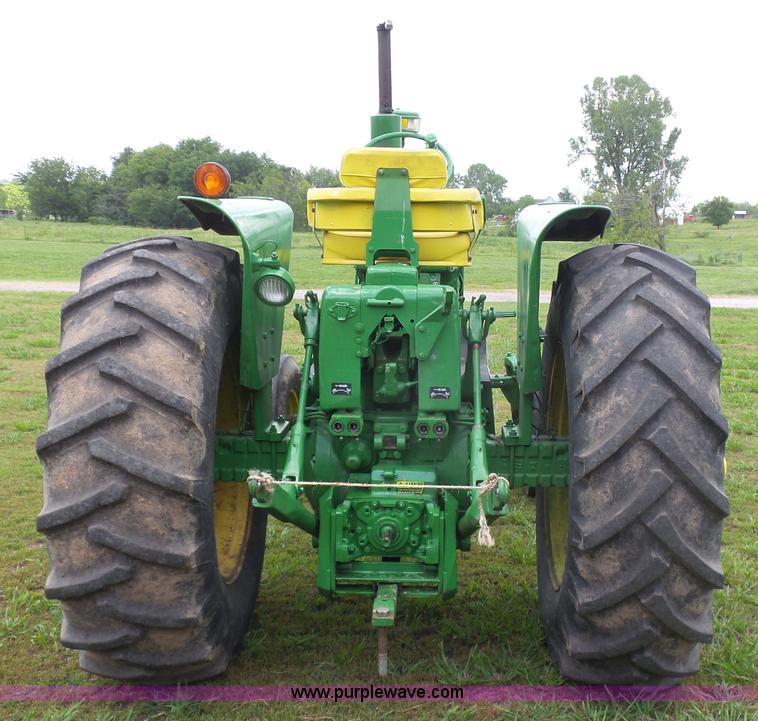 image for item K7080 John Deere 4020 tractor