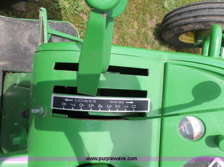 image for item K7080 John Deere 4020 tractor