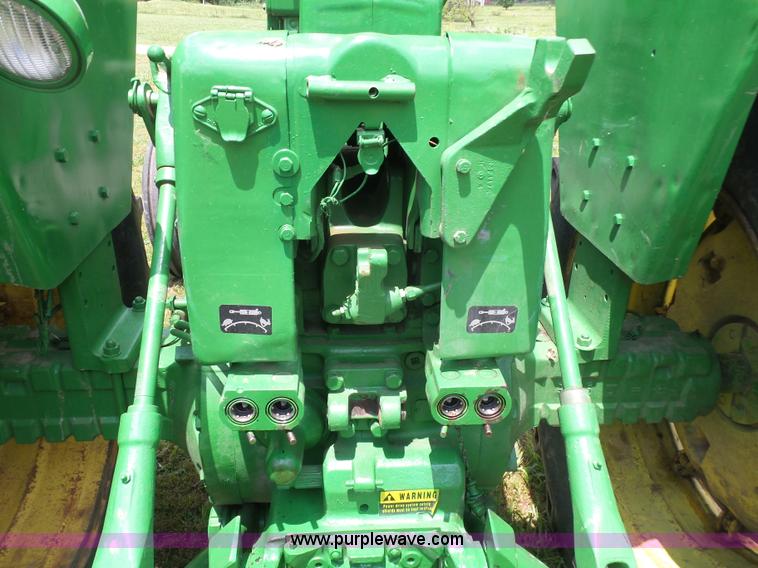 image for item K7080 John Deere 4020 tractor