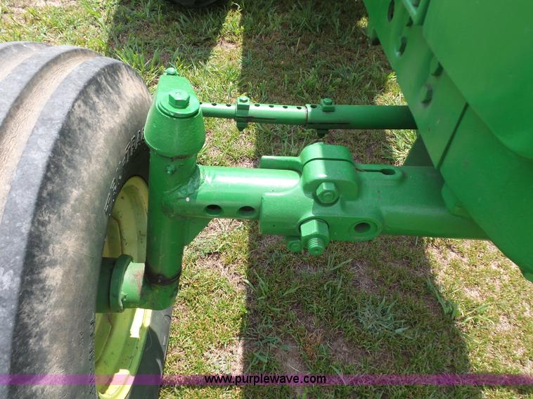 image for item K7080 John Deere 4020 tractor
