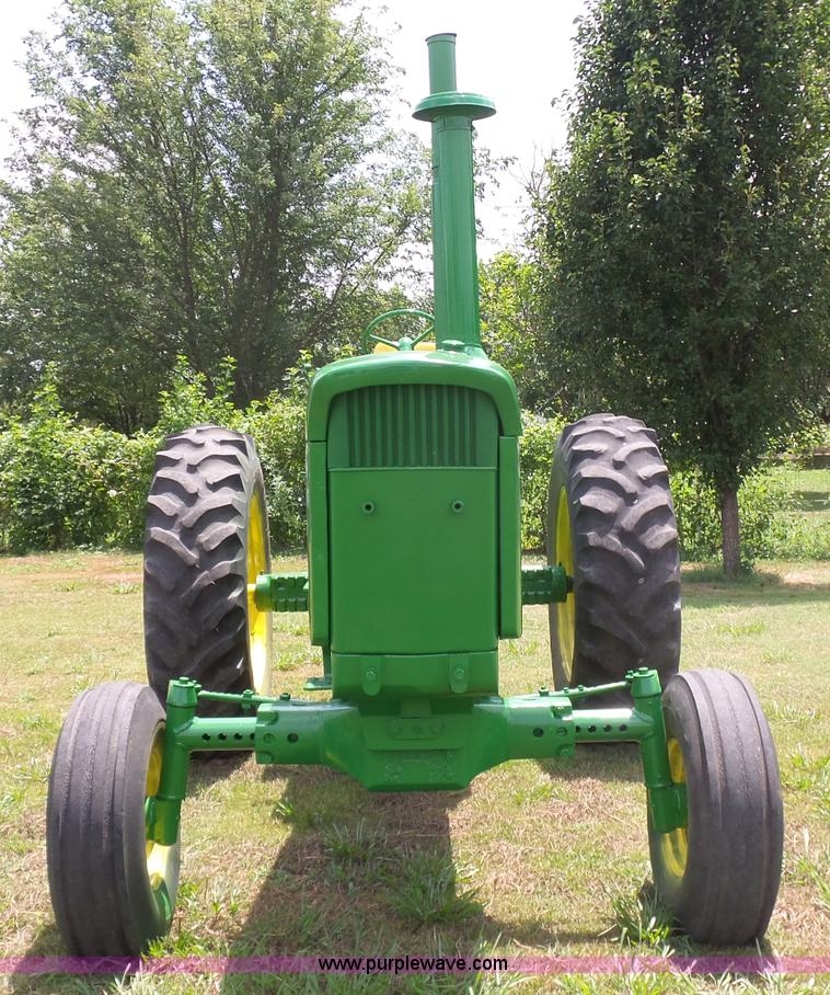 image for item K7081 John Deere 4520 tractor