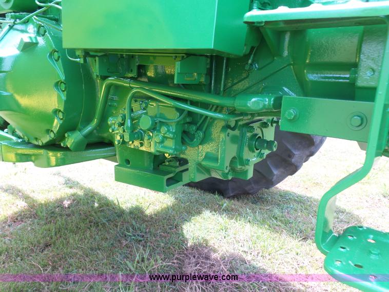 image for item K7081 John Deere 4520 tractor