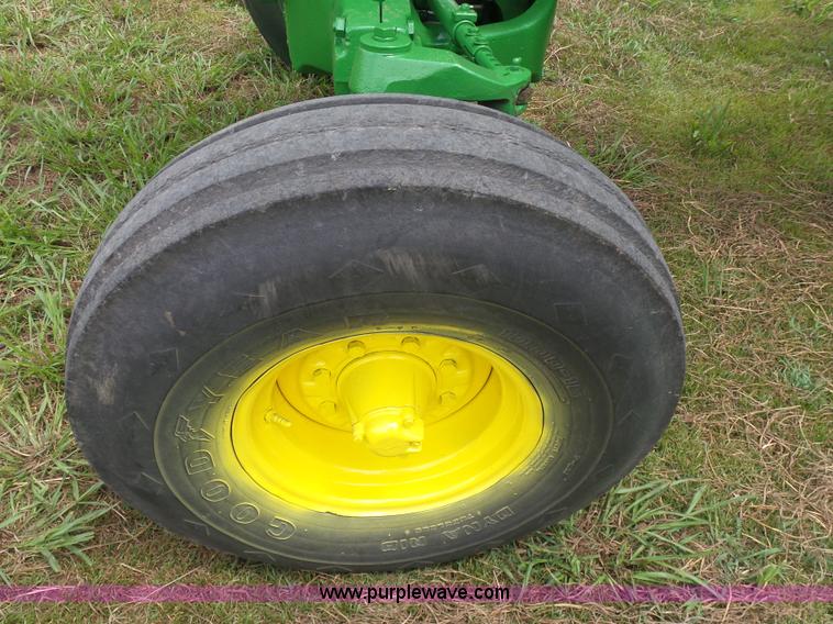 image for item K7081 John Deere 4520 tractor