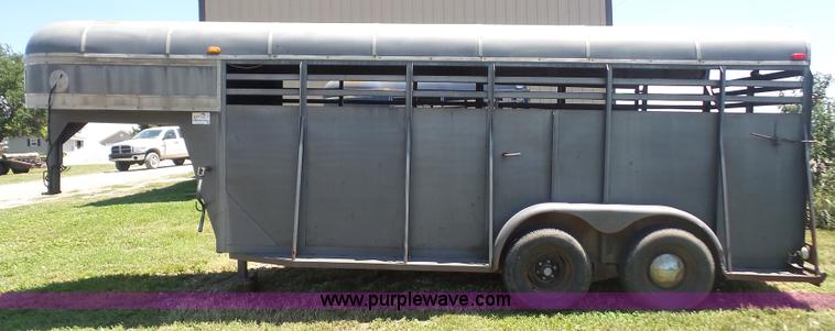 image for item L4935 1982 Bonanza livestock trailer