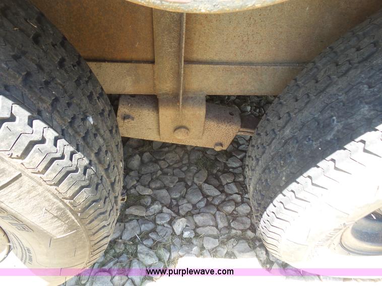 image for item L4935 1982 Bonanza livestock trailer