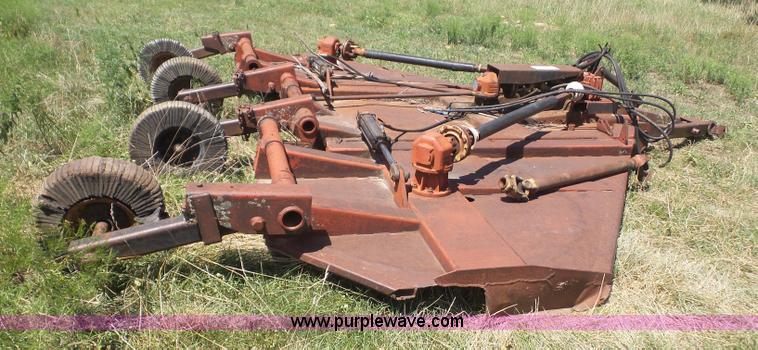 image for item L4939 Bush Hog 2615 rotary mower