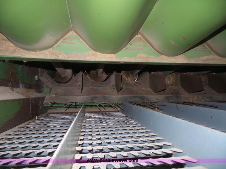 image for item L4940 1982 John Deere 7720 RWA combine