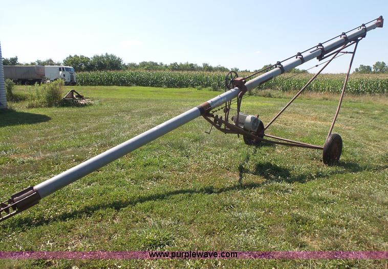 image for item L4946 Grain auger