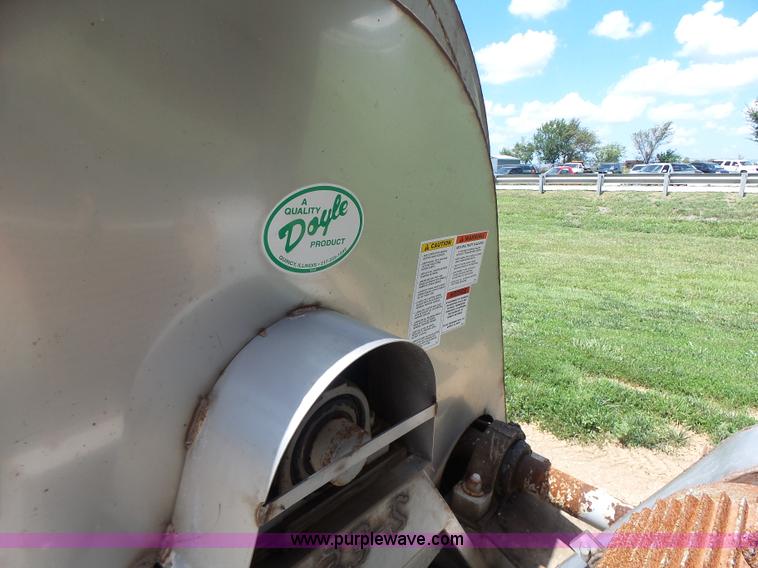 image for item L6207 Doyle fertilizer mixer scale and conveyor