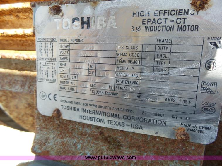 image for item L6207 Doyle fertilizer mixer scale and conveyor