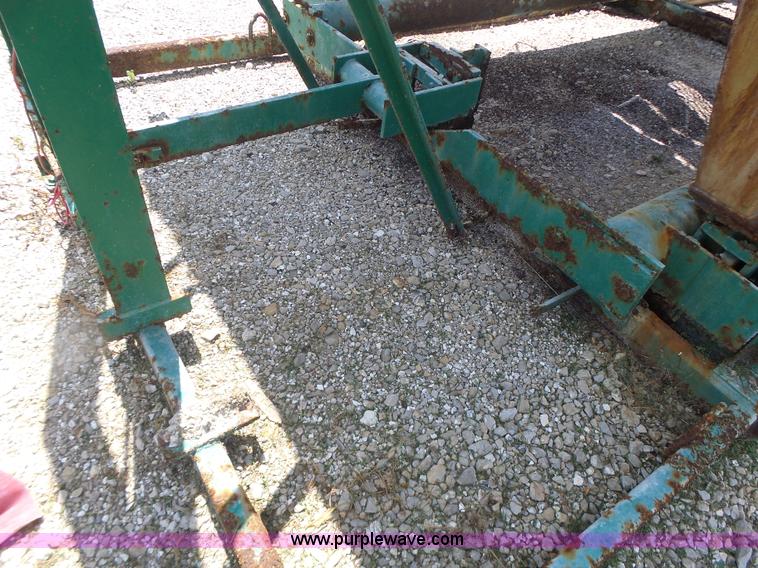 image for item L6207 Doyle fertilizer mixer scale and conveyor