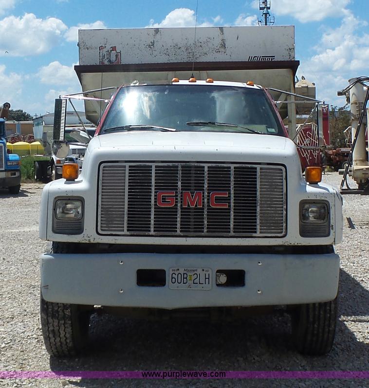 image for item L6212 1994 GMC TopKick tender truck