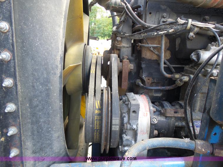 image for item L6213 1995 Freightliner FLD feed delivery truck