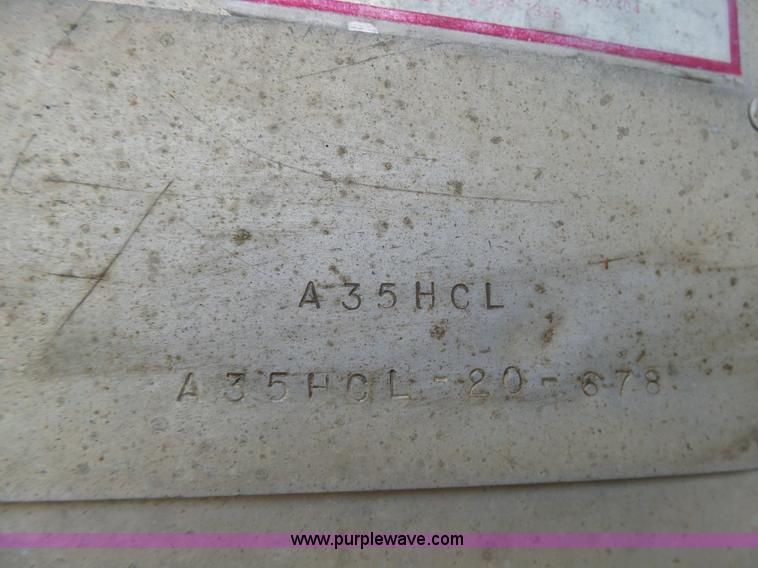 image for item L6213 1995 Freightliner FLD feed delivery truck