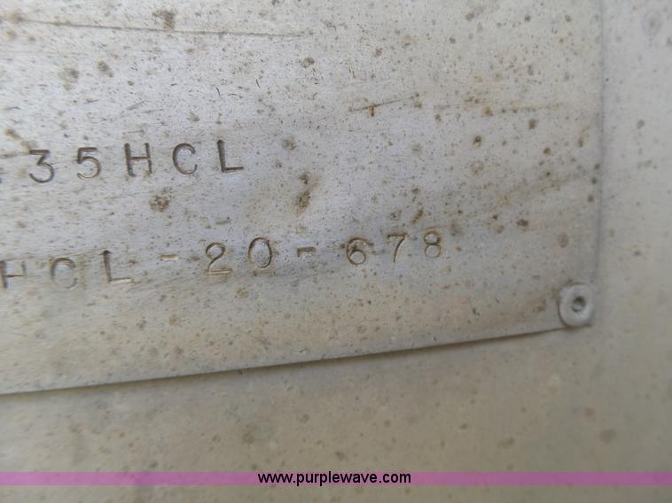 image for item L6213 1995 Freightliner FLD feed delivery truck