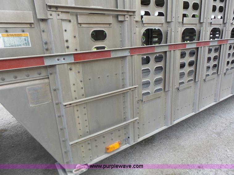 image for item L6242 1997 Wilson PSDCL-302CC livestock equipment