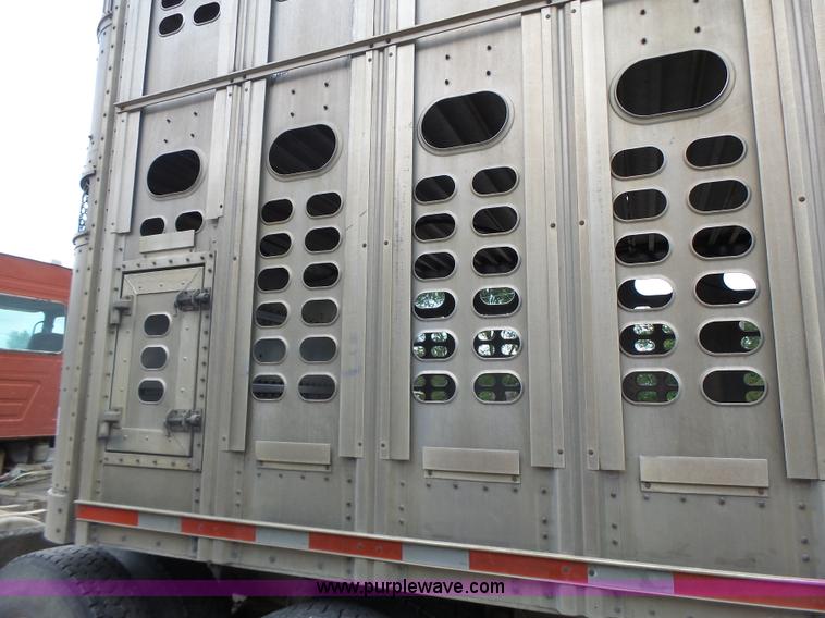 image for item L6242 1997 Wilson PSDCL-302CC livestock equipment