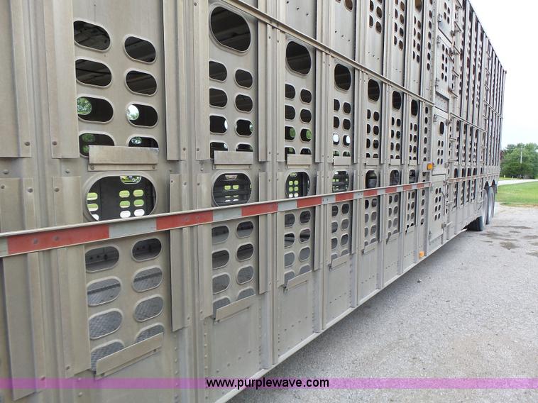 image for item L6242 1997 Wilson PSDCL-302CC livestock equipment