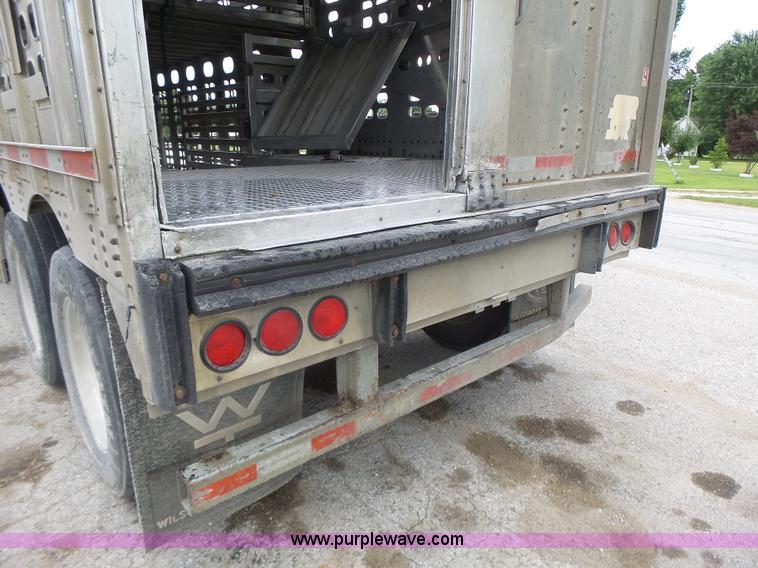 image for item L6242 1997 Wilson PSDCL-302CC livestock equipment