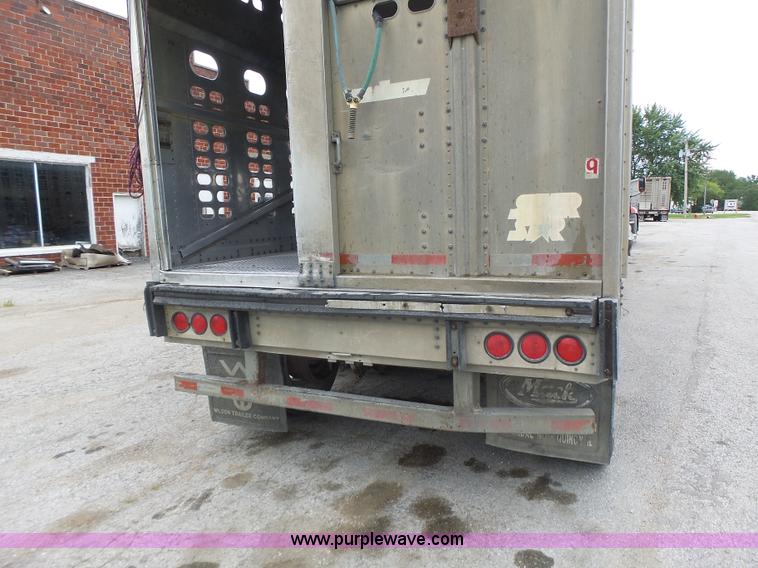 image for item L6242 1997 Wilson PSDCL-302CC livestock equipment