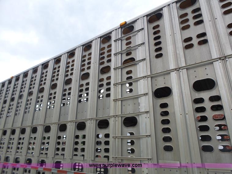 image for item L6242 1997 Wilson PSDCL-302CC livestock equipment