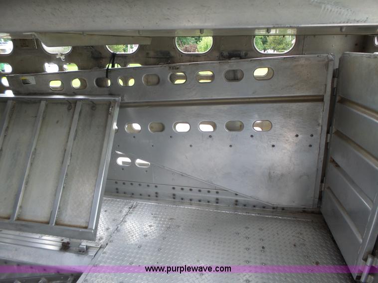 image for item L6242 1997 Wilson PSDCL-302CC livestock equipment