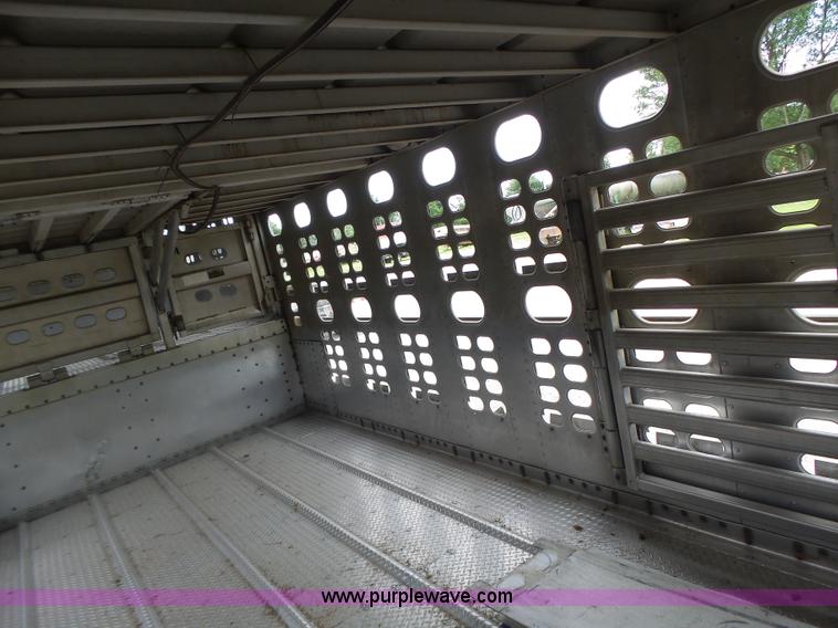 image for item L6242 1997 Wilson PSDCL-302CC livestock equipment