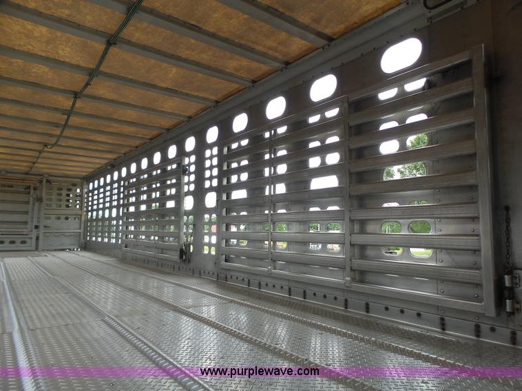 image for item L6242 1997 Wilson PSDCL-302CC livestock equipment