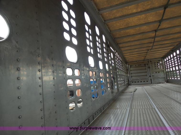 image for item L6242 1997 Wilson PSDCL-302CC livestock equipment