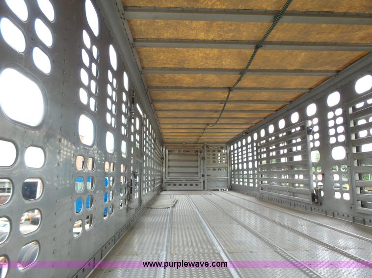 image for item L6242 1997 Wilson PSDCL-302CC livestock equipment