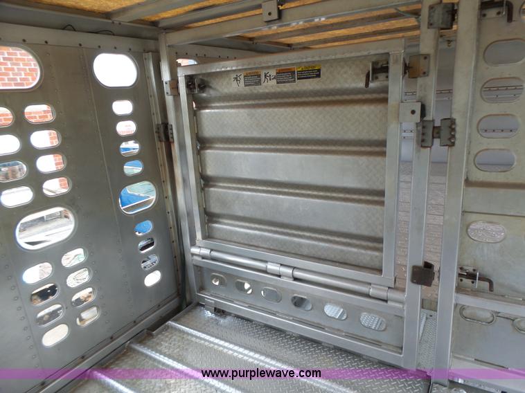 image for item L6242 1997 Wilson PSDCL-302CC livestock equipment