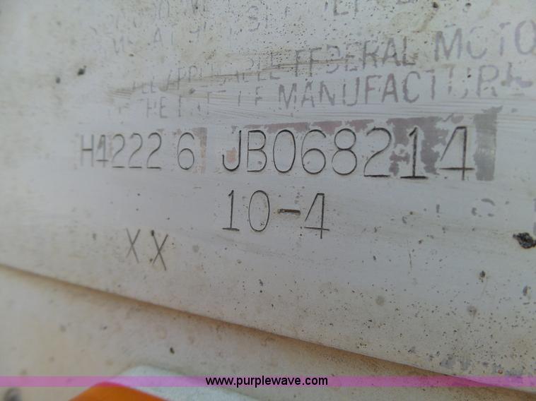 image for item L6245 1988 Timpte double hopper grain trailer