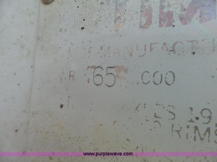 image for item L6245 1988 Timpte double hopper grain trailer