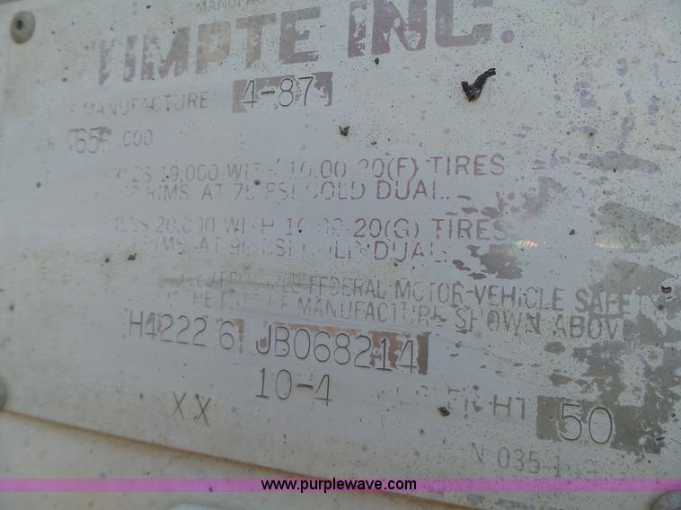 image for item L6245 1988 Timpte double hopper grain trailer