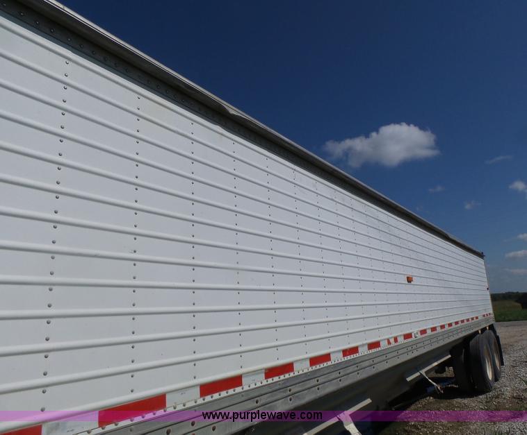 image for item L6245 1988 Timpte double hopper grain trailer