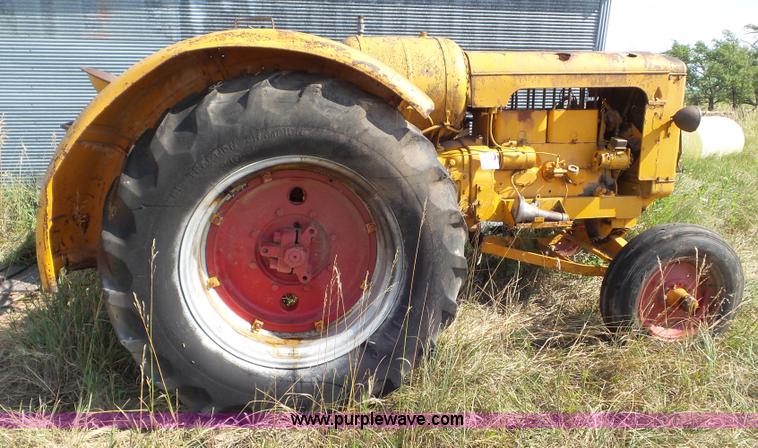 image for item L6862 1956 Minneapolis Moline GB tractor