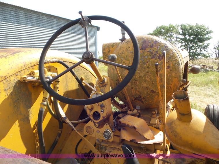 image for item L6862 1956 Minneapolis Moline GB tractor