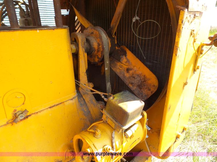 image for item L6862 1956 Minneapolis Moline GB tractor