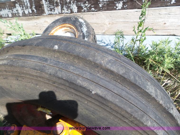 image for item L6862 1956 Minneapolis Moline GB tractor